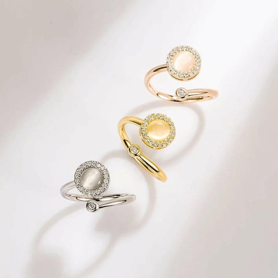 The Moonstone Collection - Gold Plated Moonstone Fidget Spinner Ring - Mindful Rings