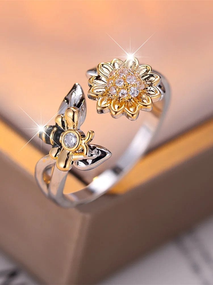 Crystal Collection Classic Bee & Sunflower Ring - Non Moving Jewellery