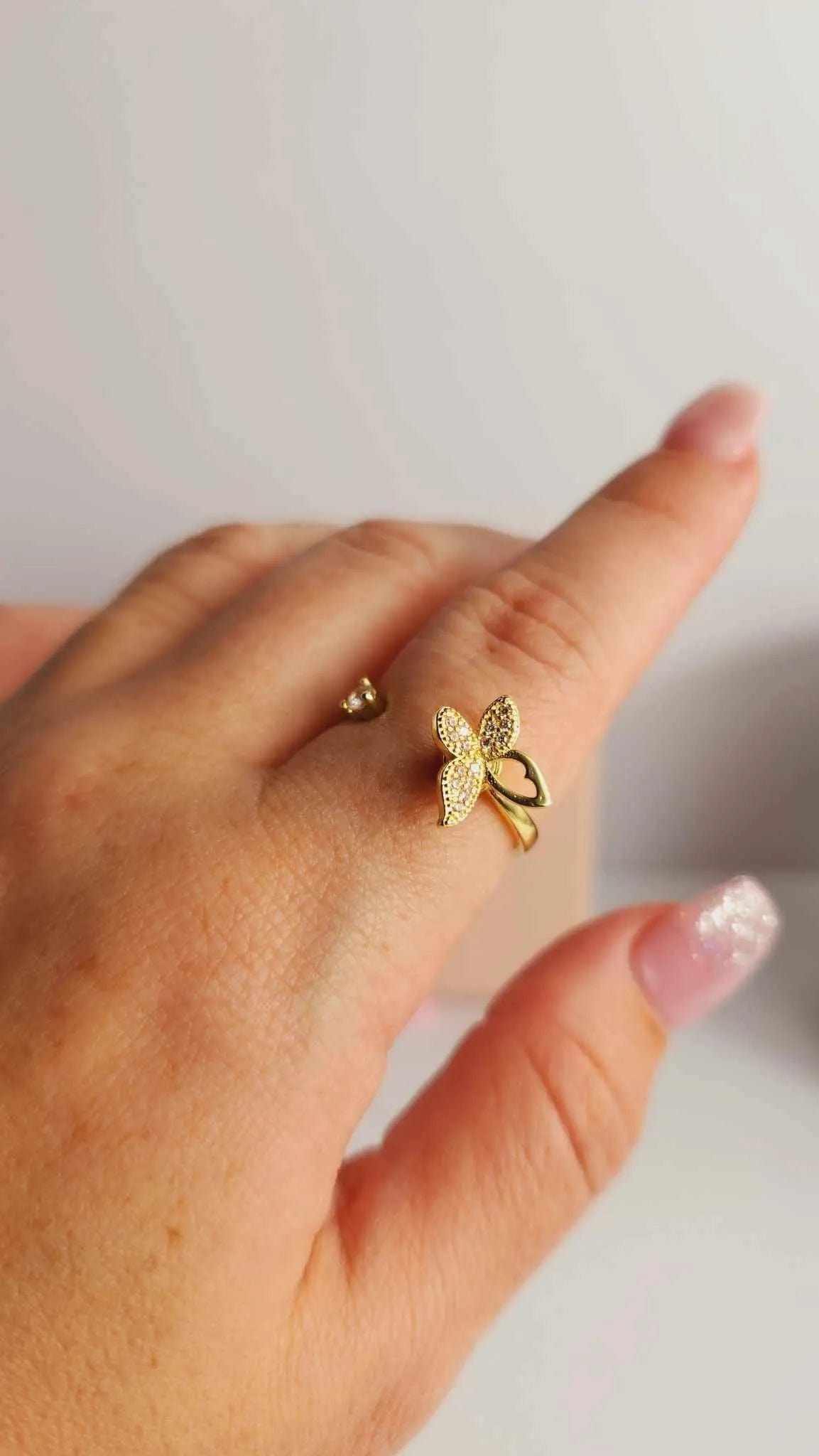 The Wellness Collection Mindful Rings - Gold Plated Iced Butterfly Fidget Spinner Ring - Mindful Rings