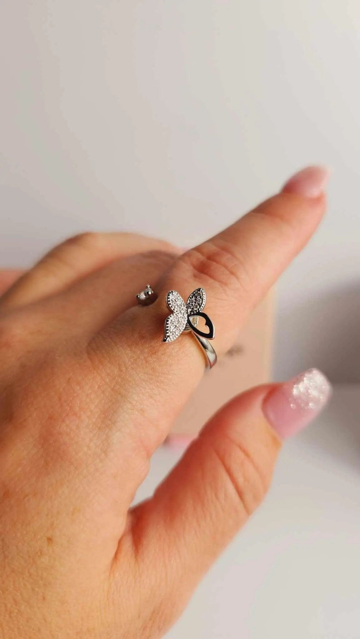 The Wellness Collection Mindful Rings - Iced Butterfly Fidget Spinner Ring - Mindful Rings